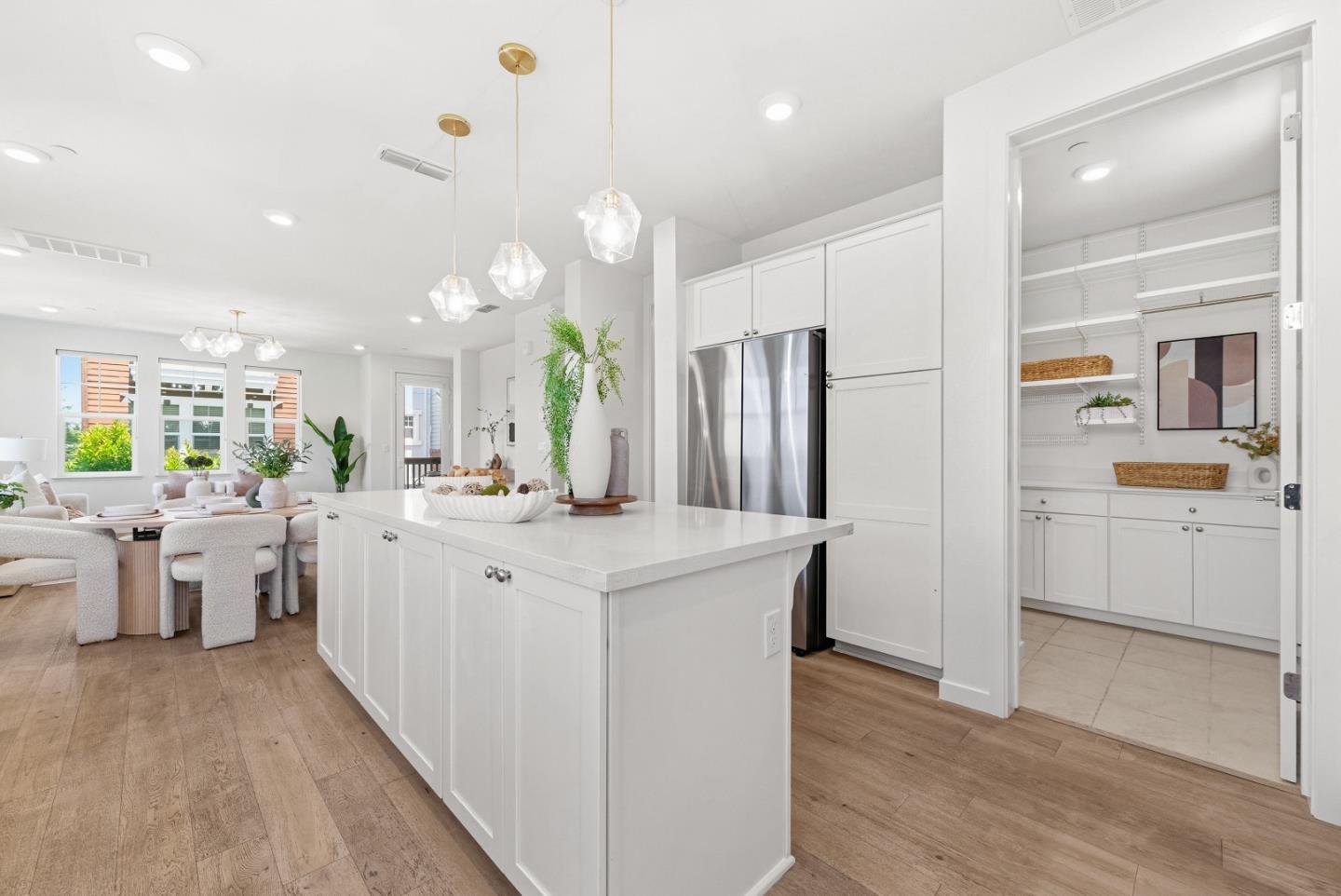 Photo #11: ML82048748 Listing: Photo #11