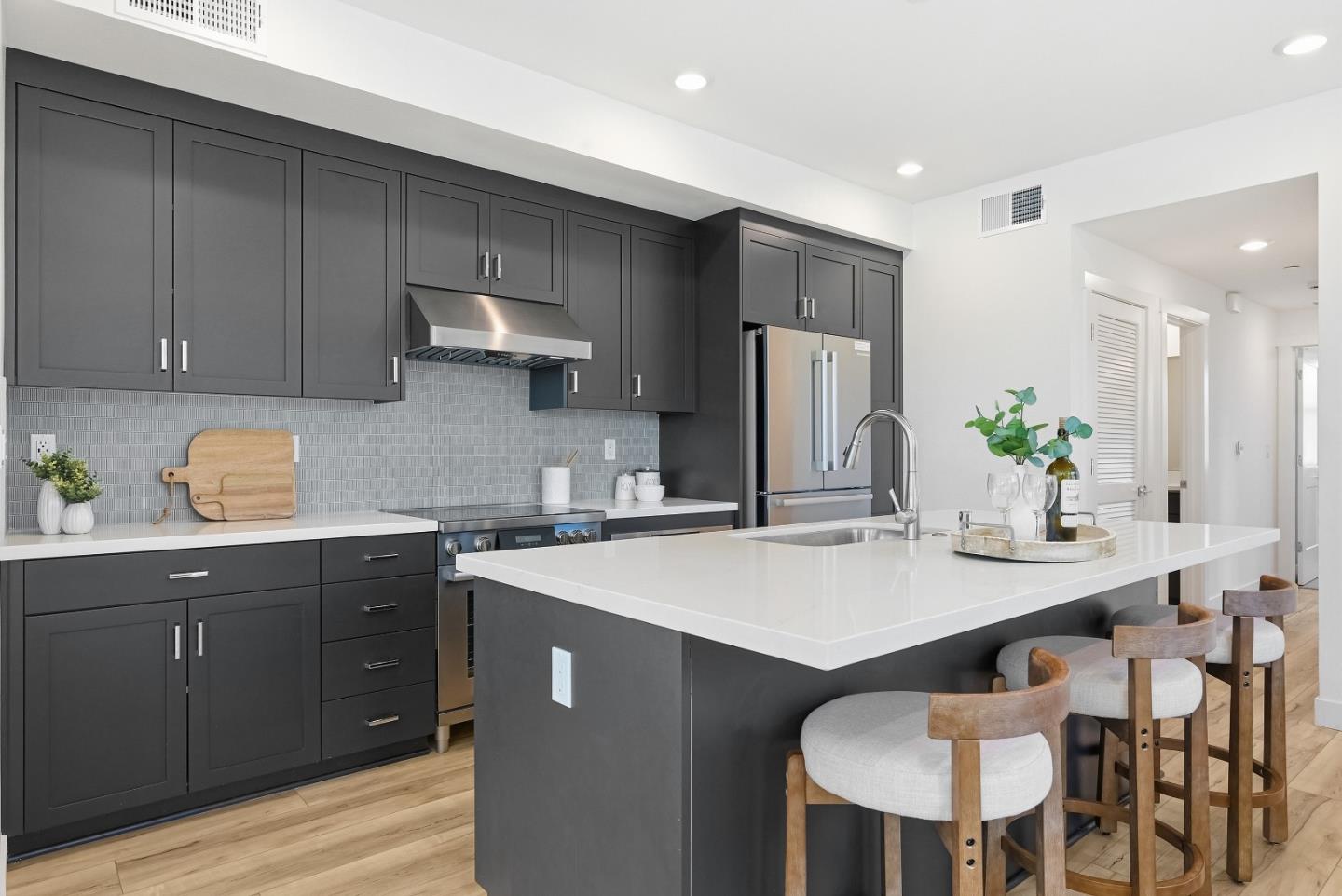 Photo #9: ML82048771 Listing: Photo #9