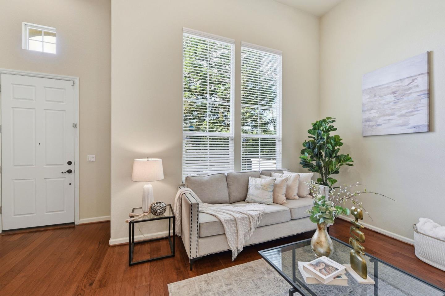 Photo #10: ML82048787 Listing: Photo #10
