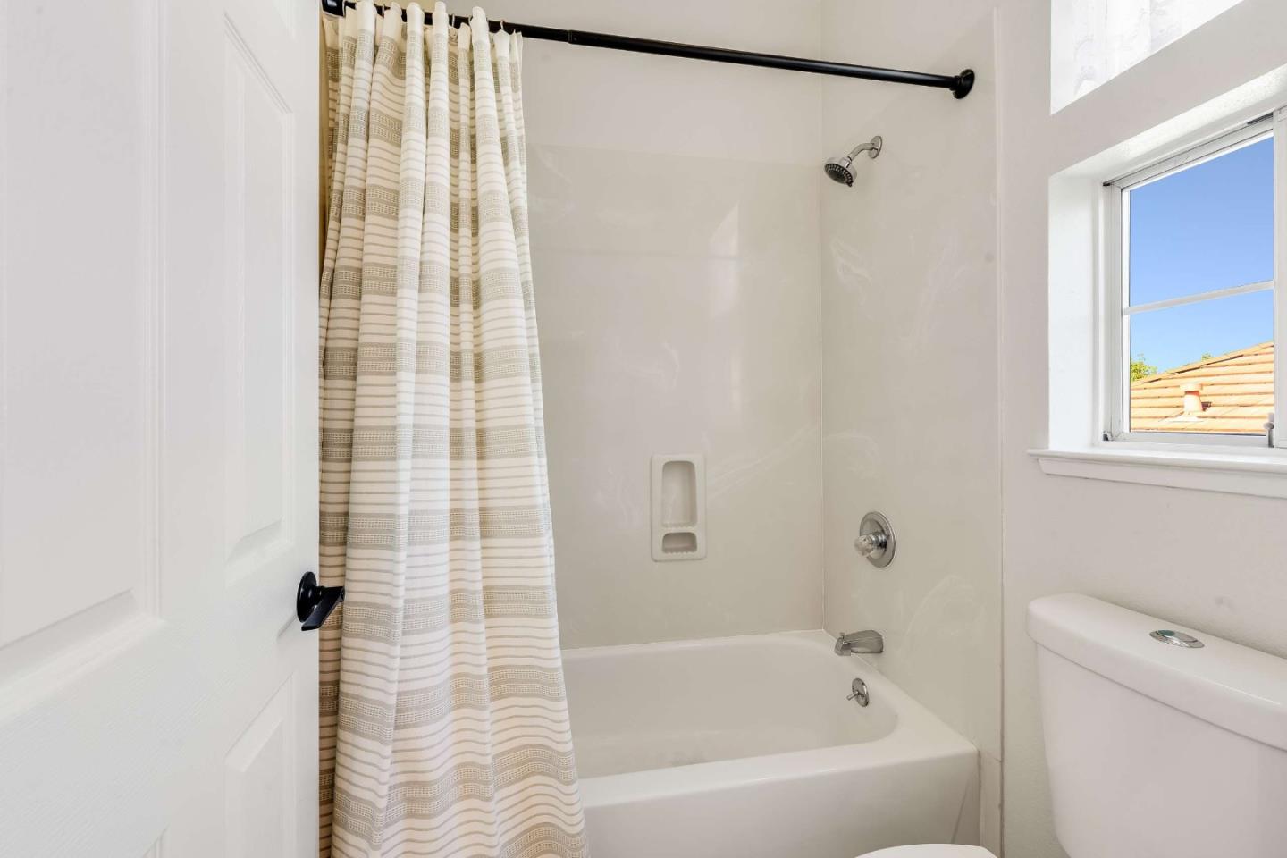Photo #27: ML82048789 Listing: Photo #27