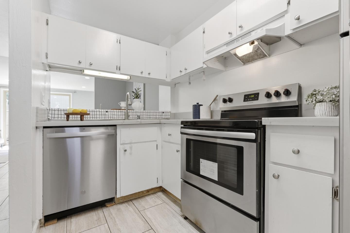 Photo #14: ML82048796 Listing: Photo #14
