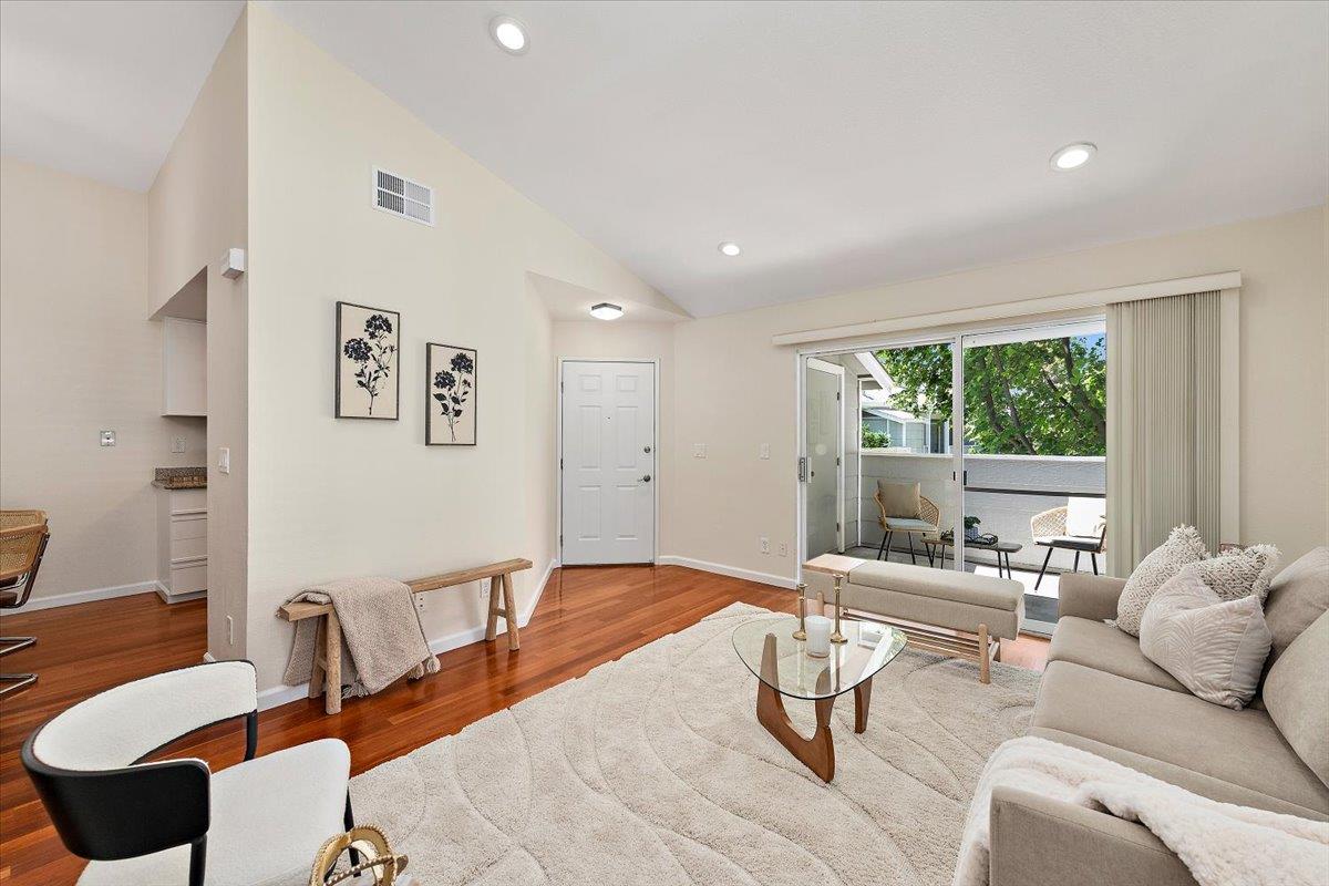 Photo #3: ML82048823 Listing: Photo #3