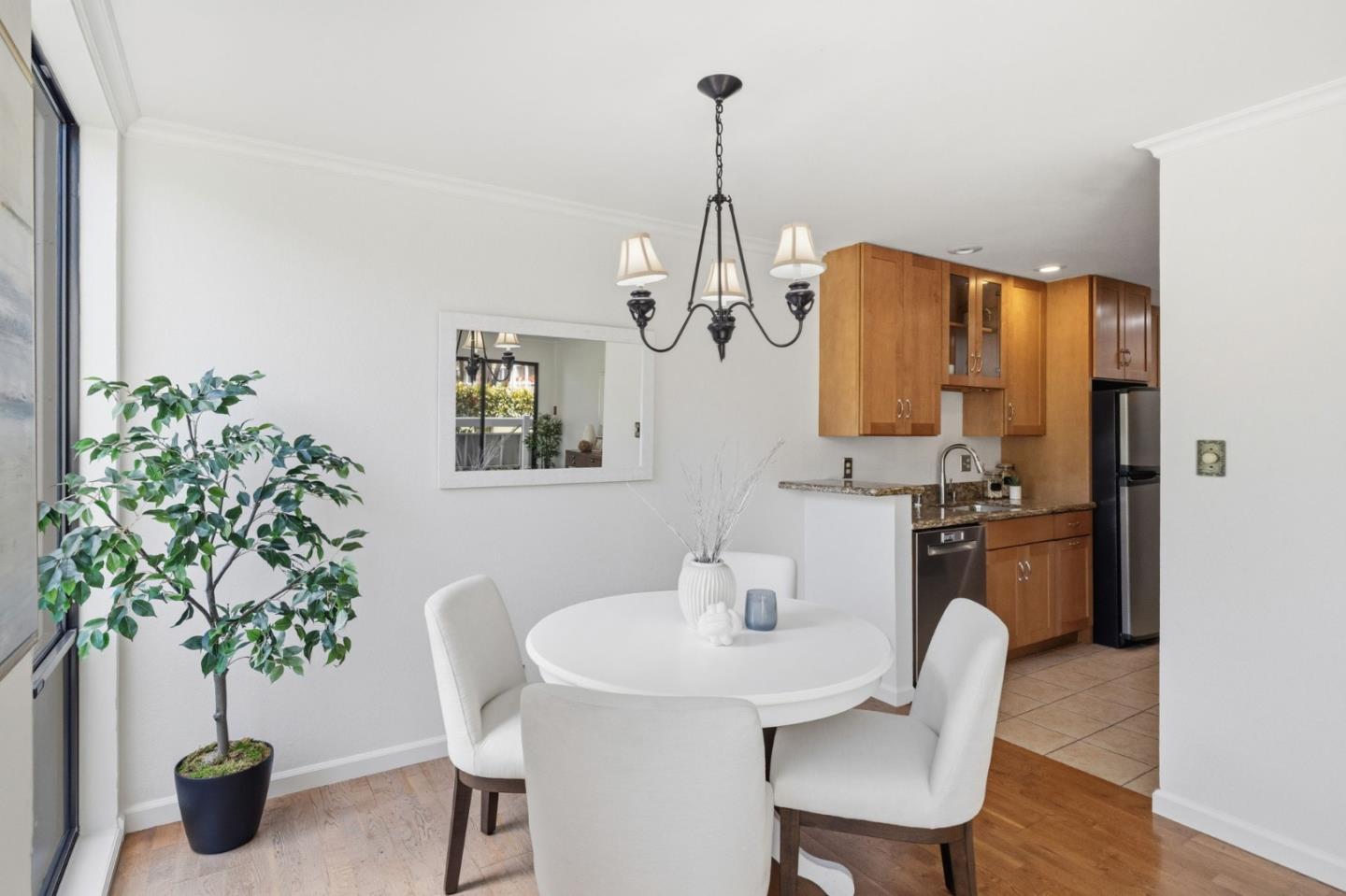 Photo #10: ML82048834 Listing: Photo #10