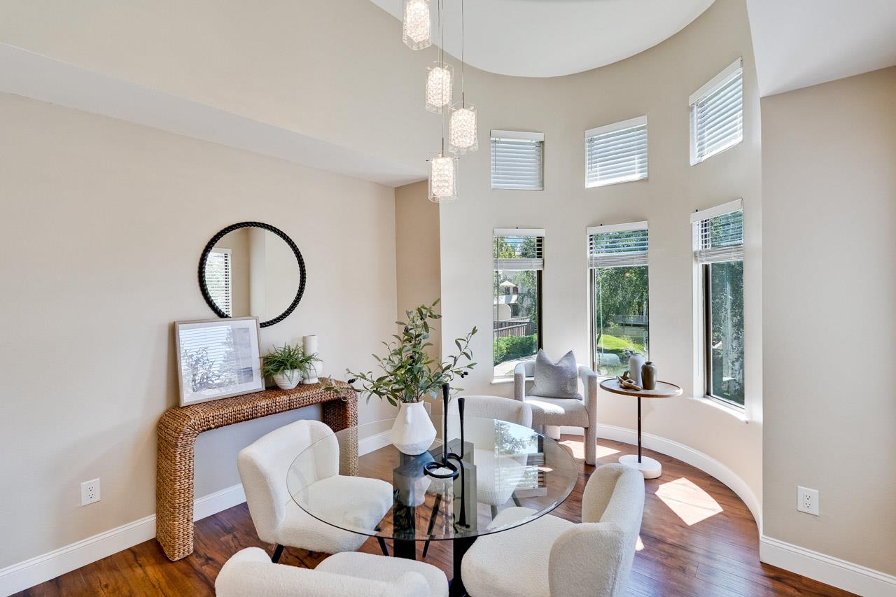 Photo #11: ML82048840 Listing: Photo #11