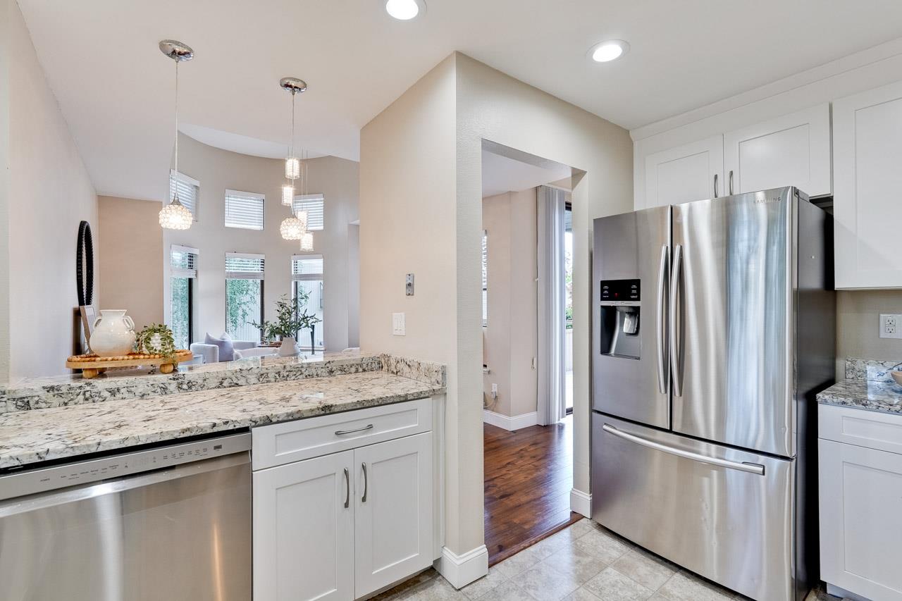 Photo #17: ML82048840 Listing: Photo #17