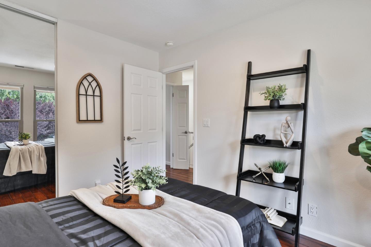 Photo #17: ML82048865 Listing: Photo #17