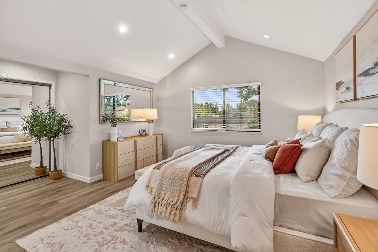 Photo #16: ML82048878 Listing: Photo #16