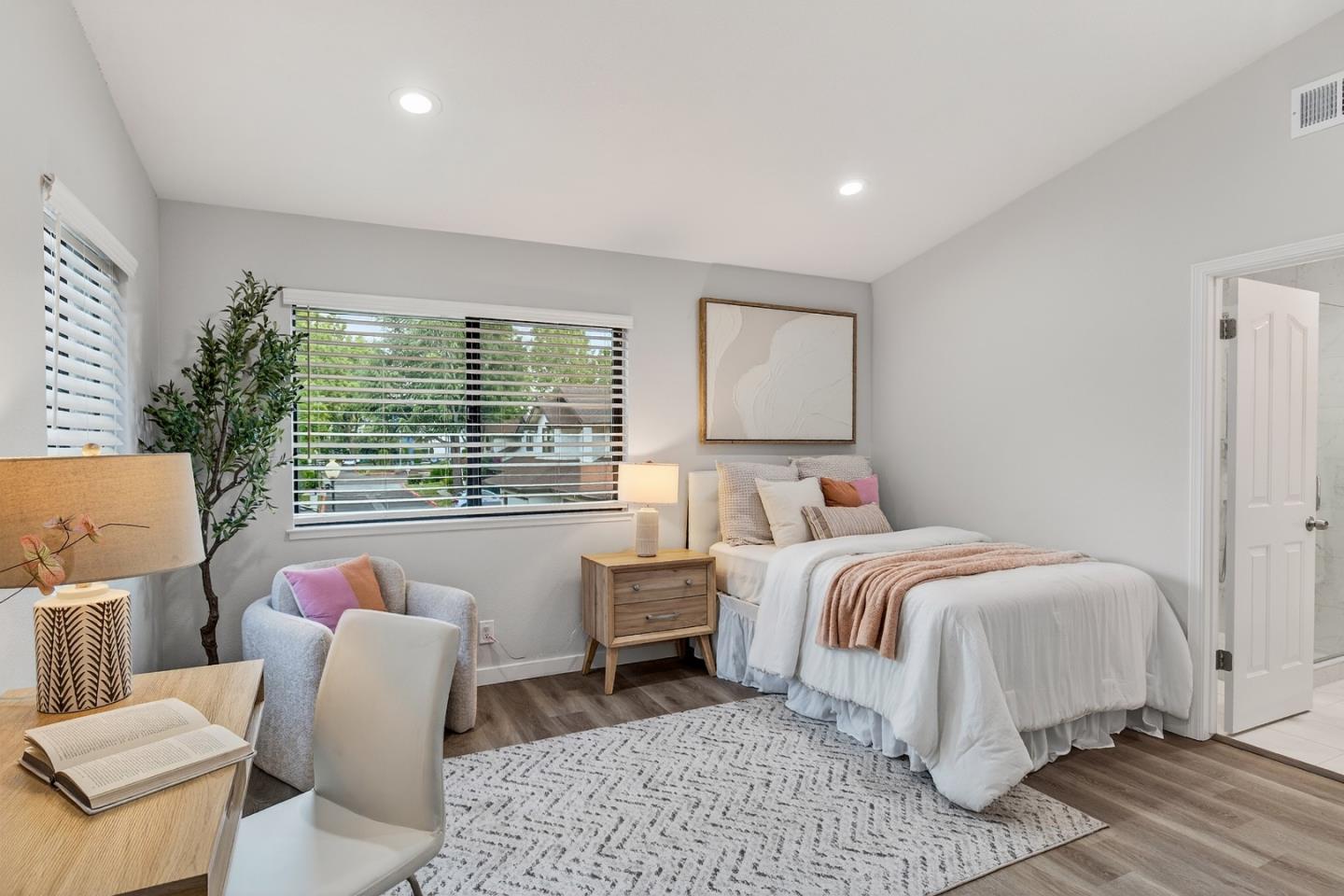 Photo #22: ML82048878 Listing: Photo #22