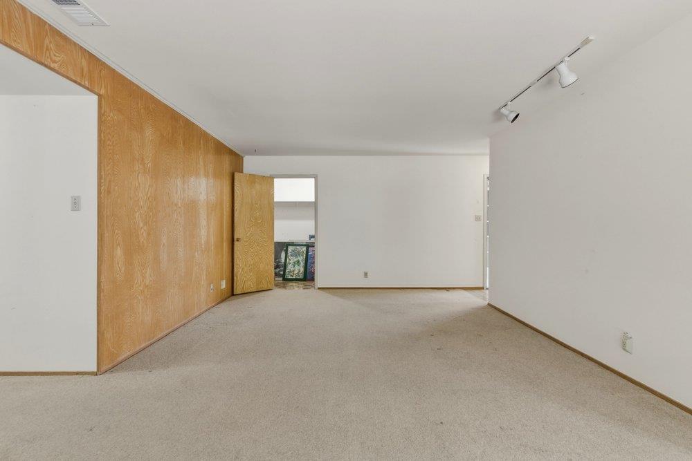 Photo #11: ML82048884 Listing: Photo #11