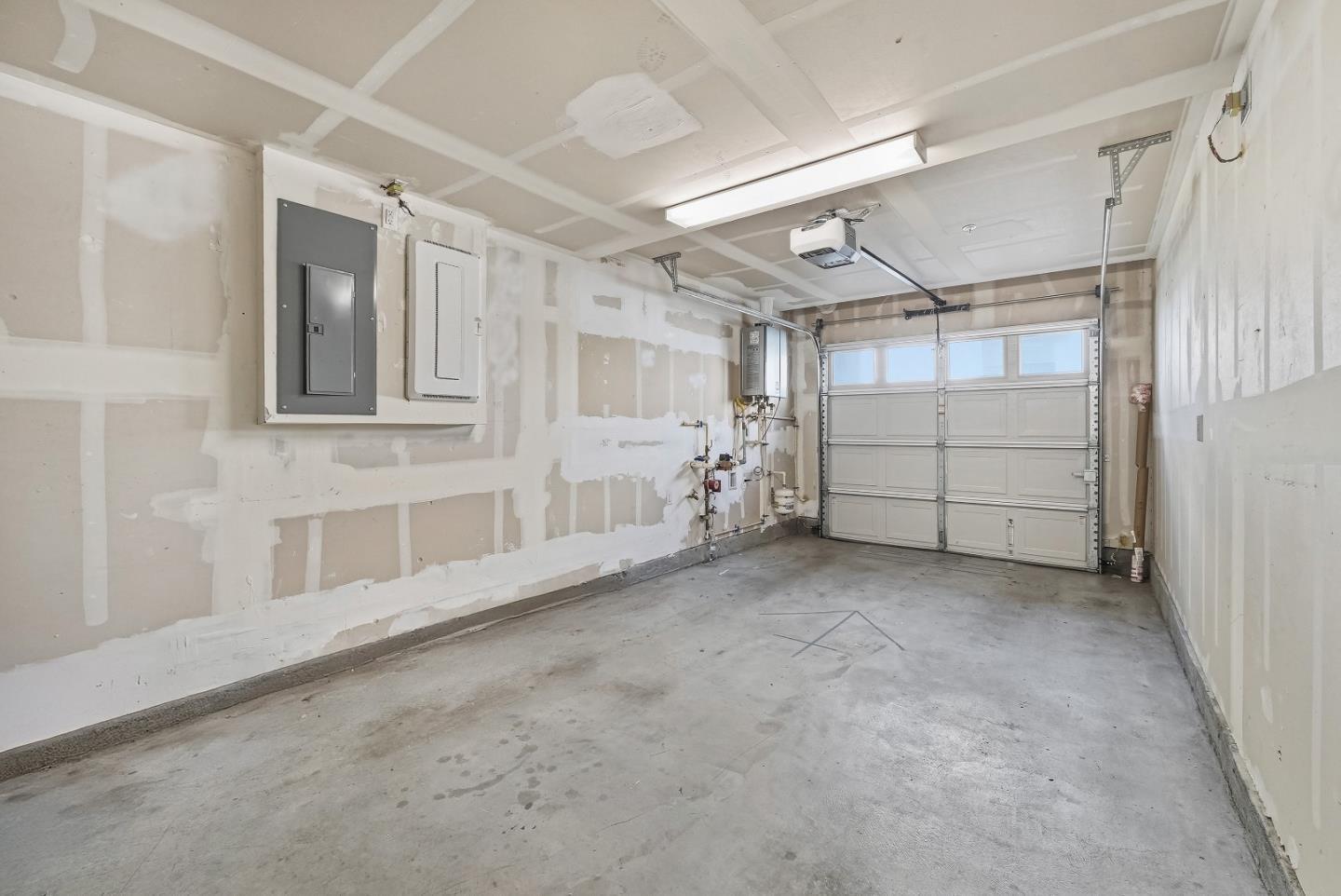 Photo #27: ML82048886 Listing: Photo #27