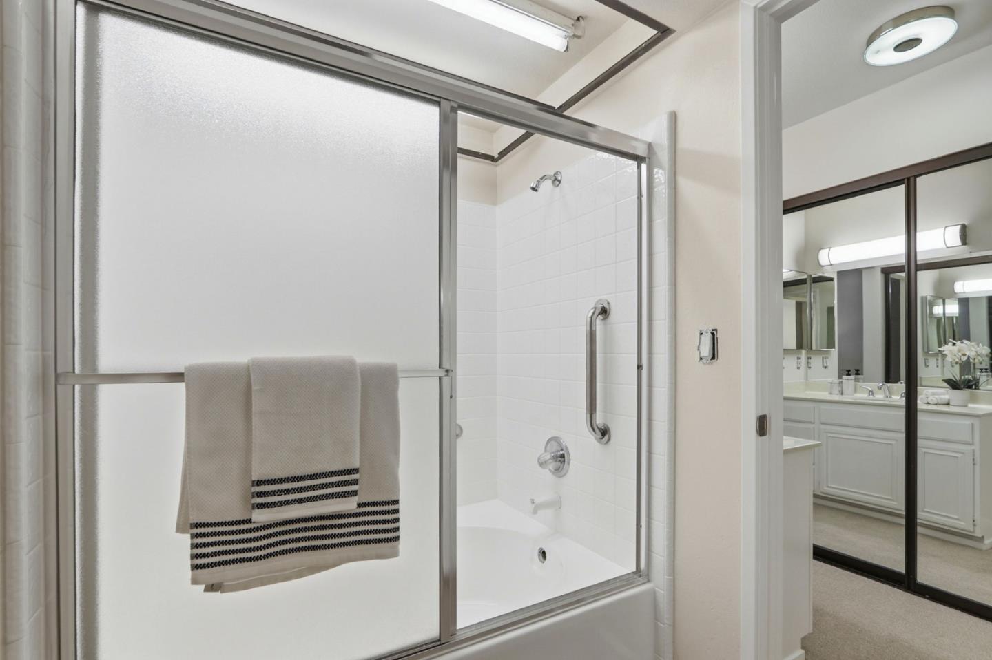 Photo #31: ML82048890 Listing: Photo #31