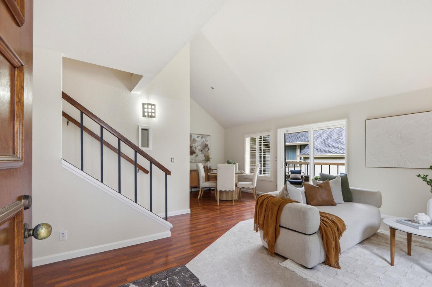 Photo #5: ML82048890 Listing: Photo #5