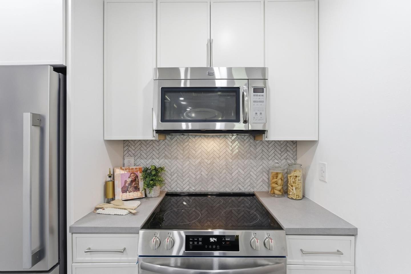 Photo #11: ML82048899 Listing: Photo #11