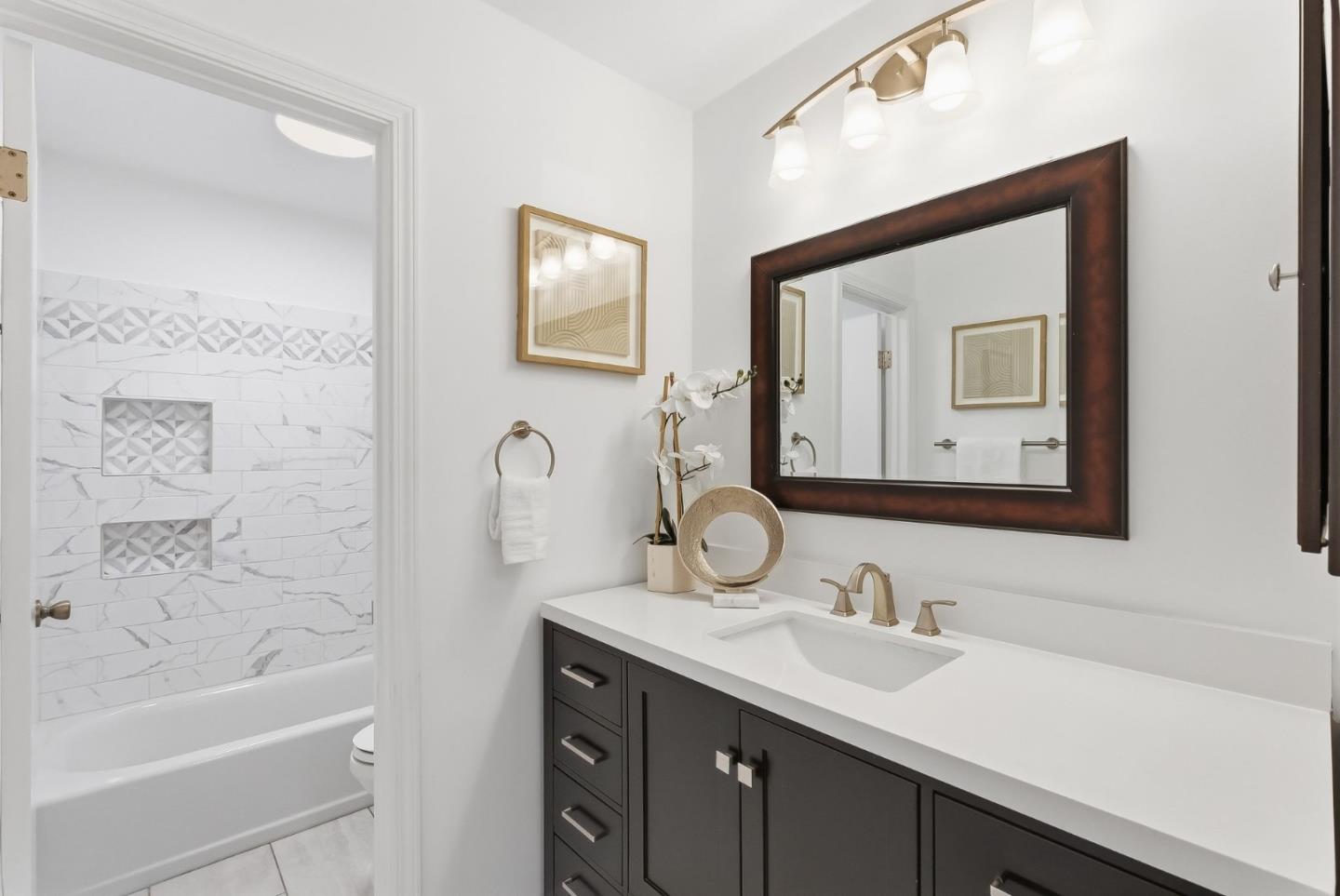 Photo #12: ML82048899 Listing: Photo #12