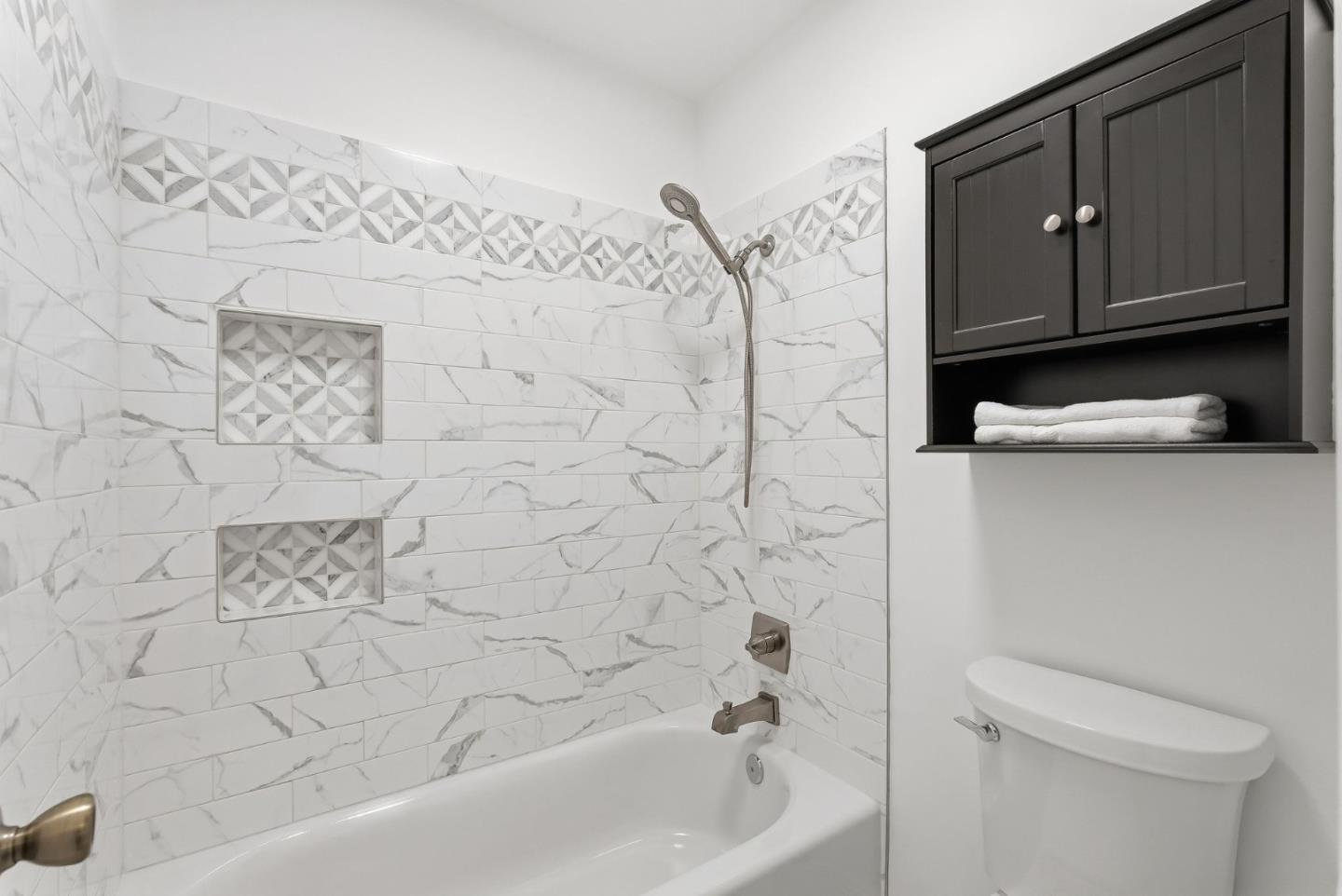 Photo #13: ML82048899 Listing: Photo #13