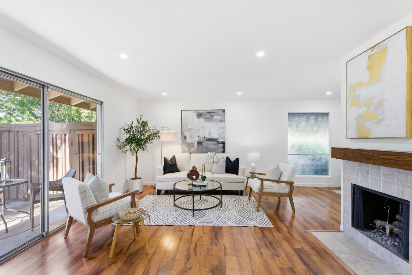 Photo #3: ML82048899 Listing: Photo #3