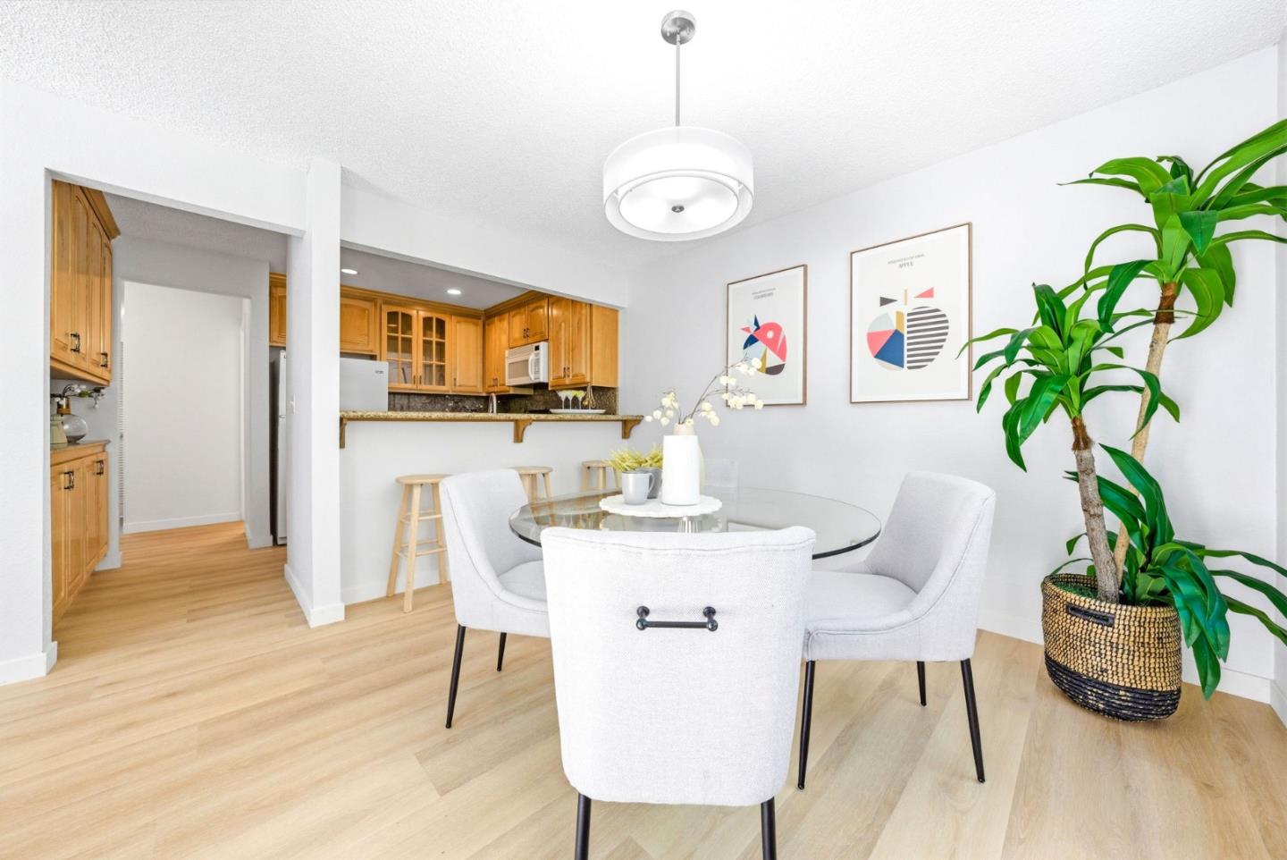 Photo #17: ML82048908 Listing: Photo #17