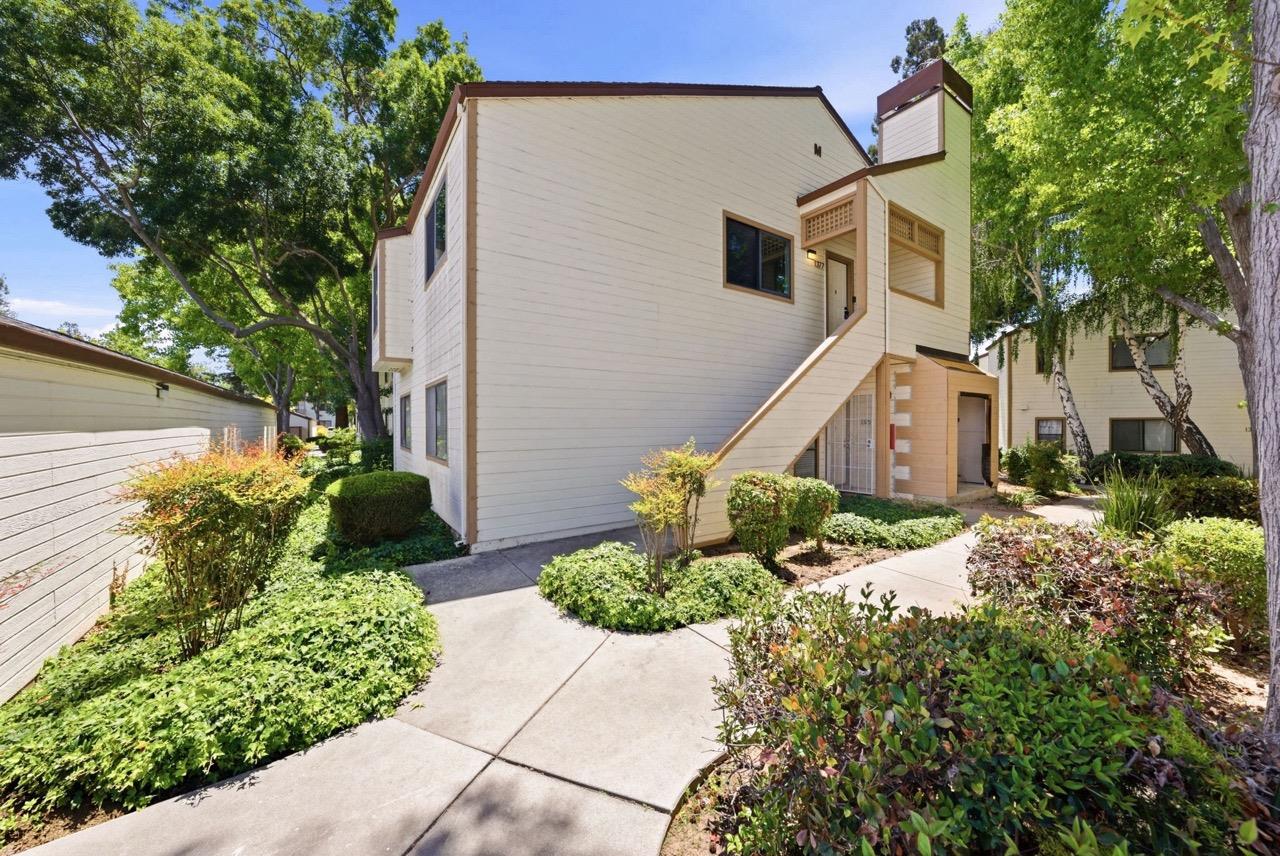 Photo #2: ML82048908 Listing: Photo #2