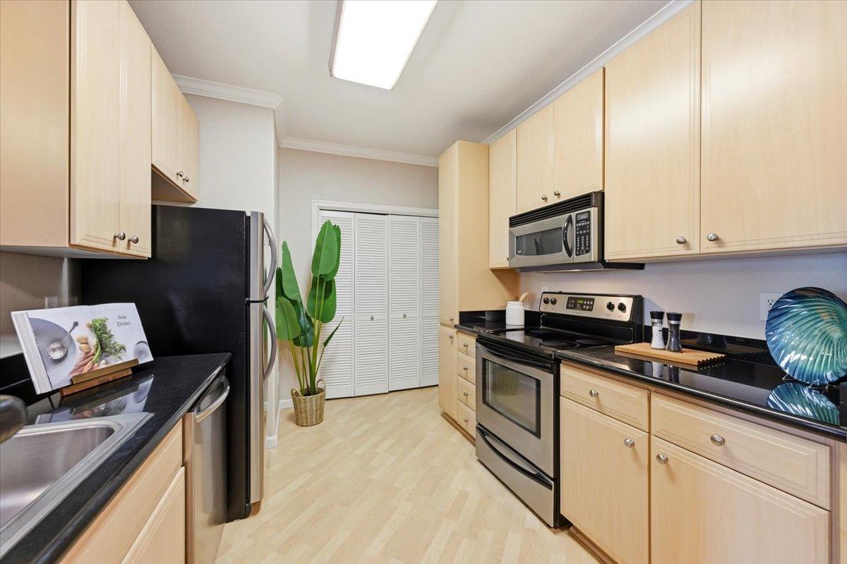 Photo #15: ML82048915 Listing: Photo #15
