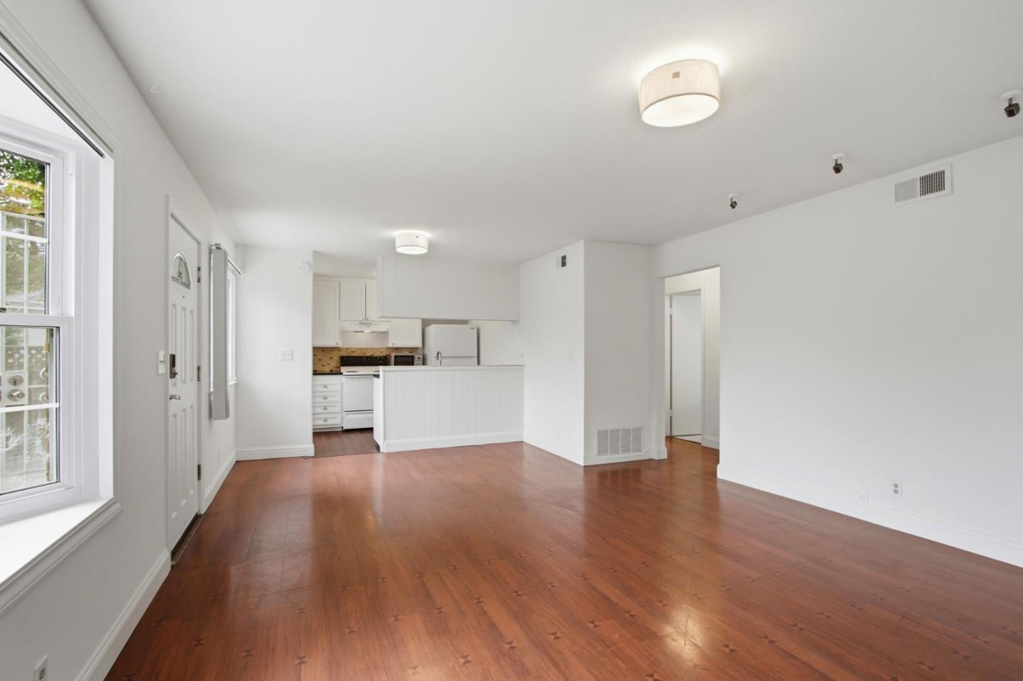 Photo #6: ML82048923 Listing: Photo #6