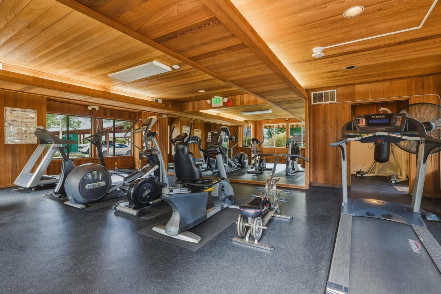 Photo #23: ML82048924 Listing: Photo #23