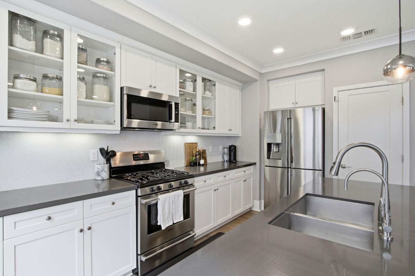 Photo #15: ML82048931 Listing: Photo #15