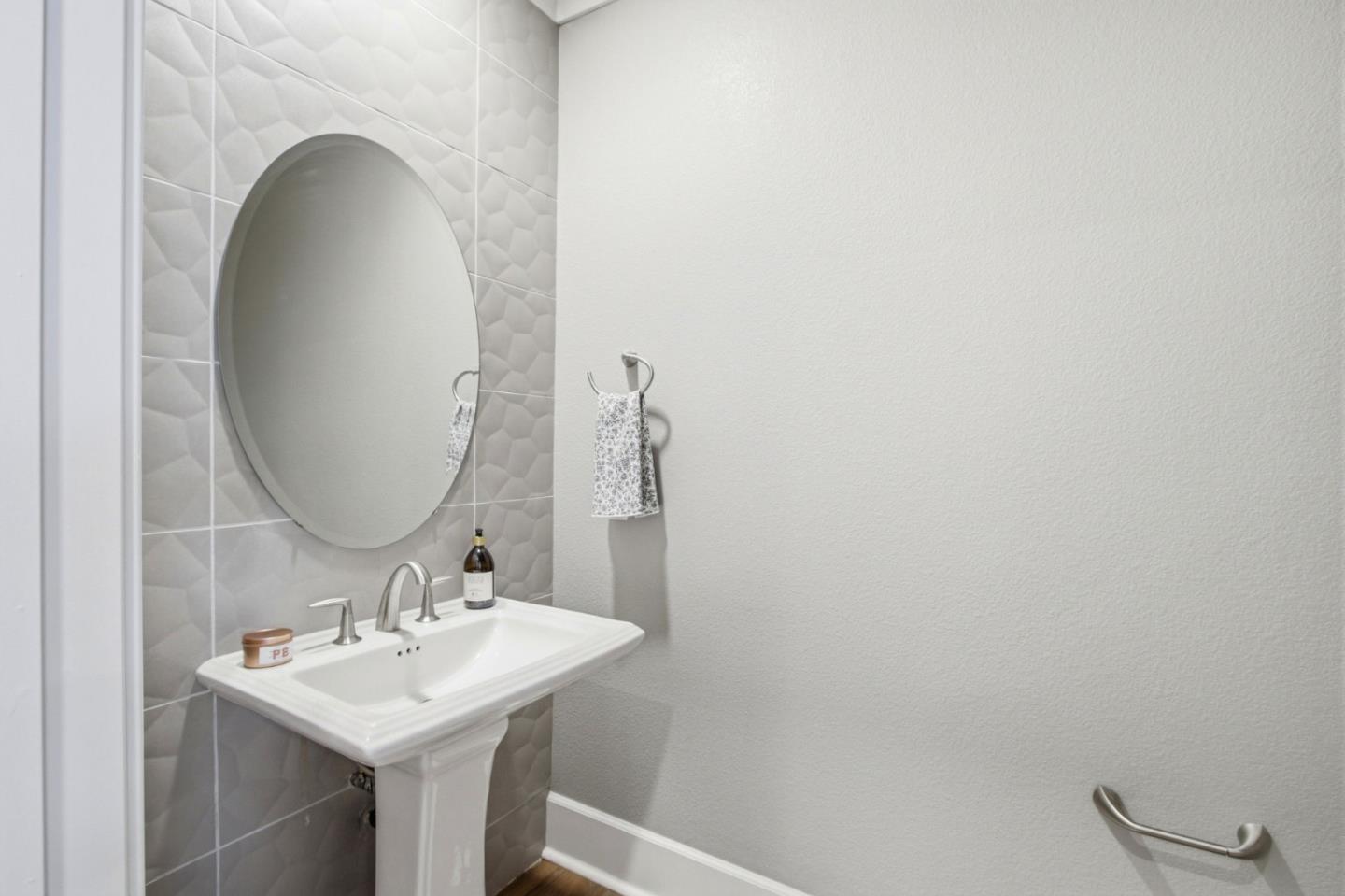 Photo #29: ML82048931 Listing: Photo #29
