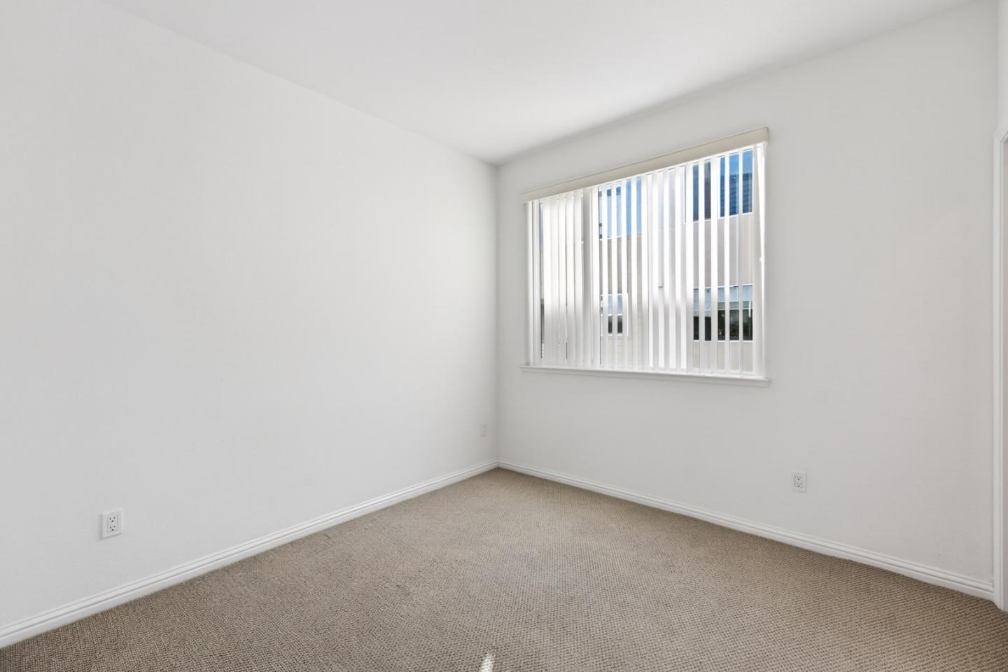 Photo #12: ML82048944 Listing: Photo #12
