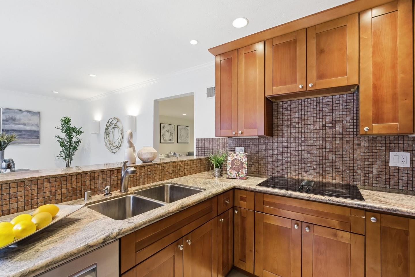 Photo #15: ML82048946 Listing: Photo #15