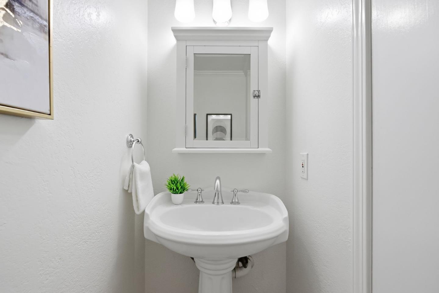 Photo #17: ML82048946 Listing: Photo #17