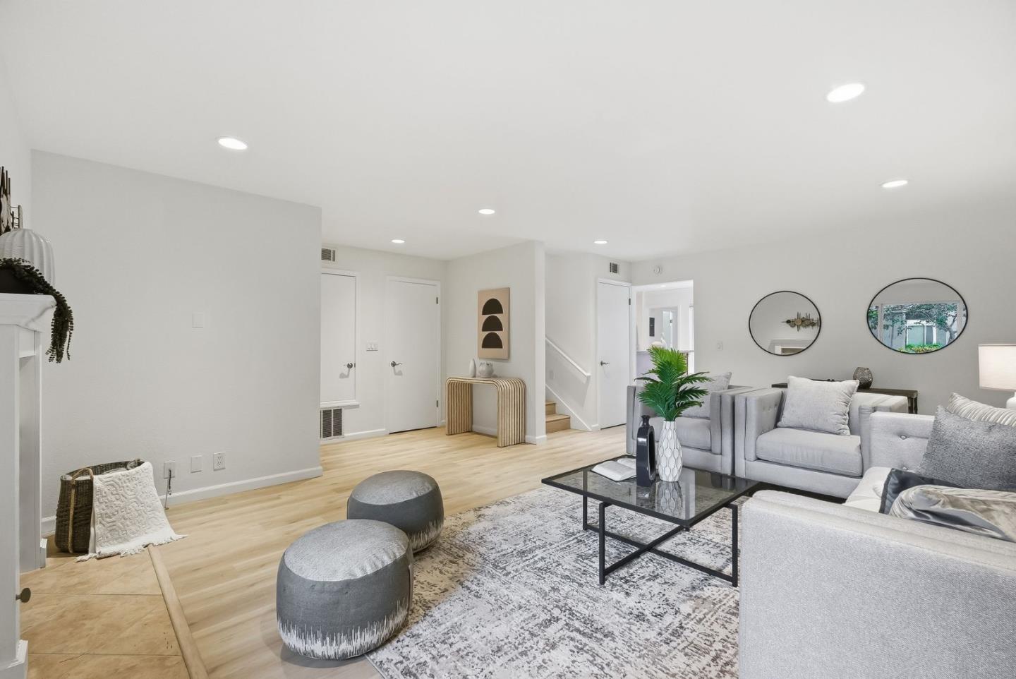 Photo #5: ML82048946 Listing: Photo #5