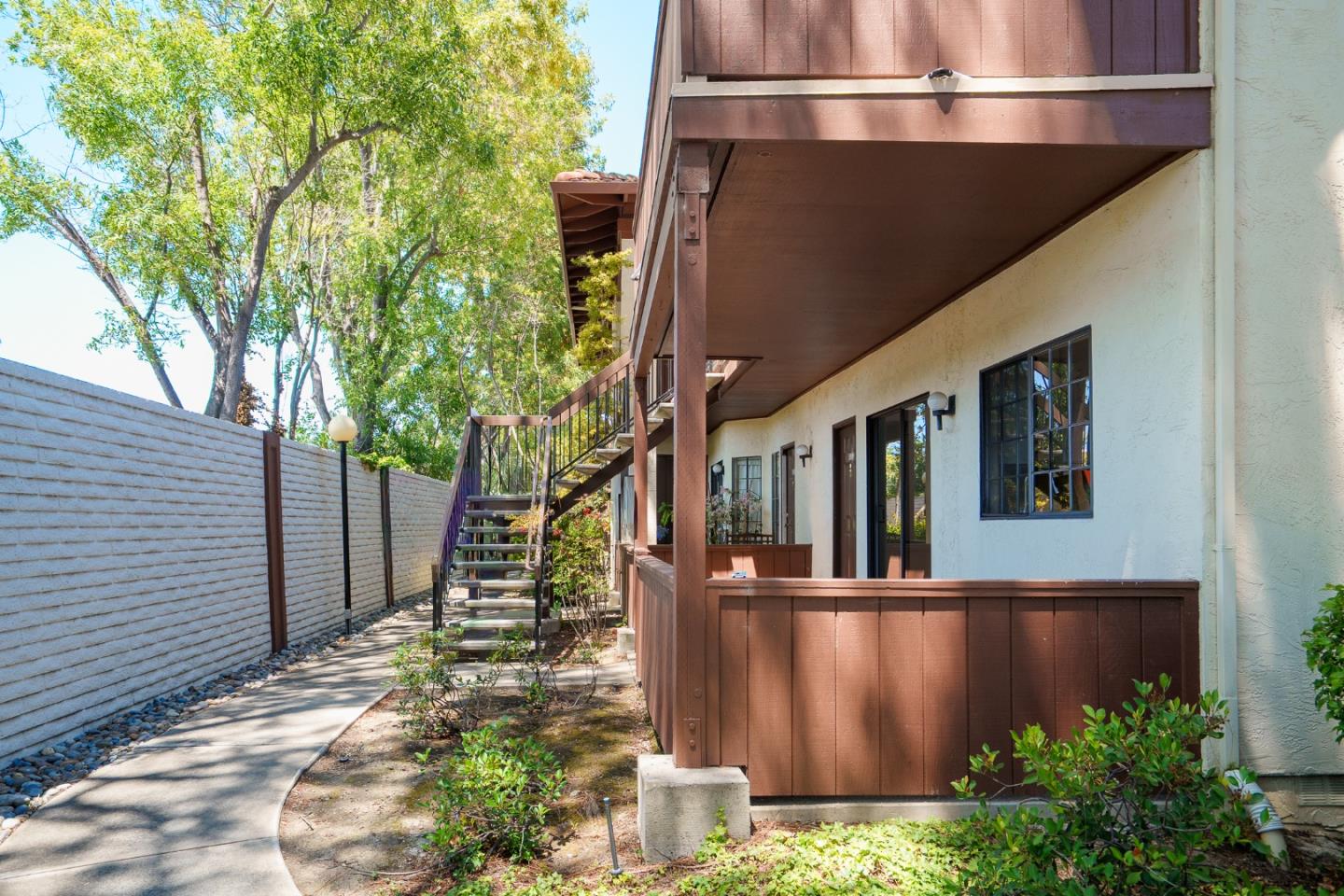 Photo #2: ML82048990 Listing: Photo #2