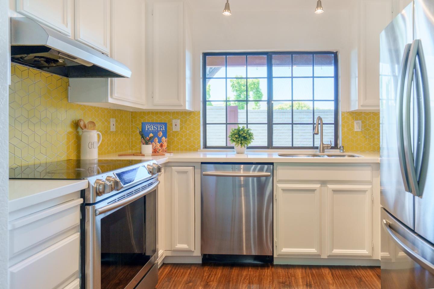 Photo #20: ML82048990 Listing: Photo #20