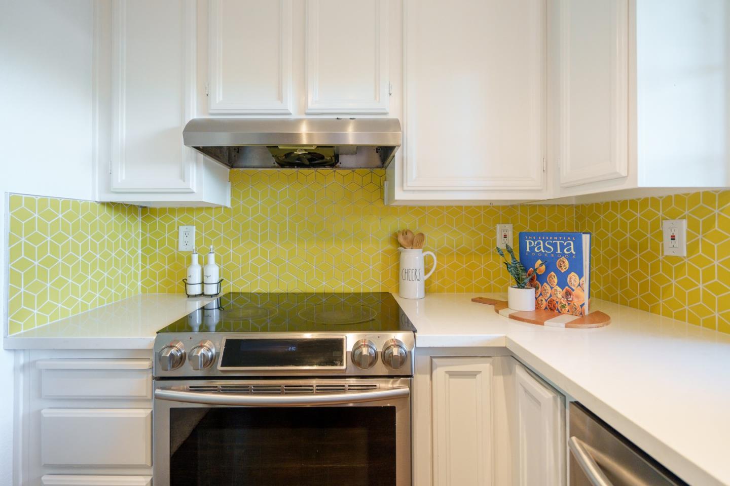 Photo #21: ML82048990 Listing: Photo #21