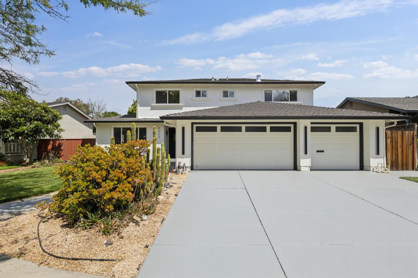 Front Image Thumbnail for ML82049033