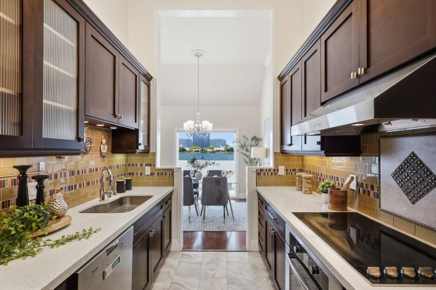 Photo #12: ML82049035 Listing: Photo #12