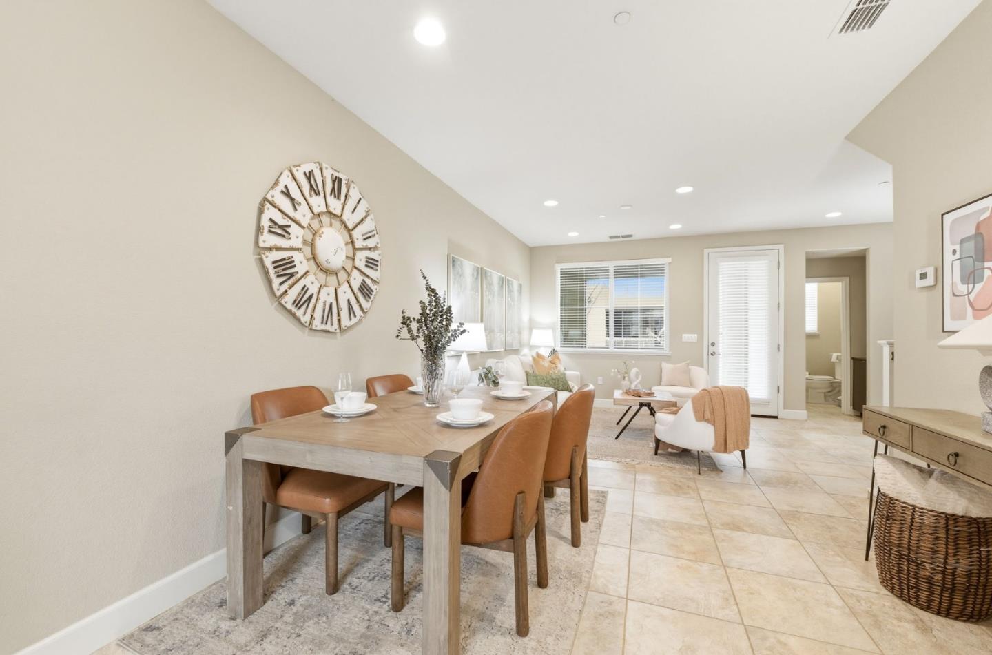 Photo #15: ML82049036 Listing: Photo #15