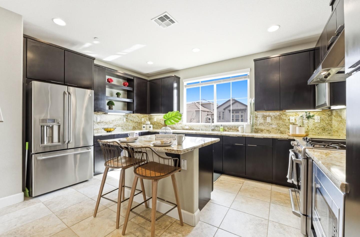 Photo #17: ML82049036 Listing: Photo #17