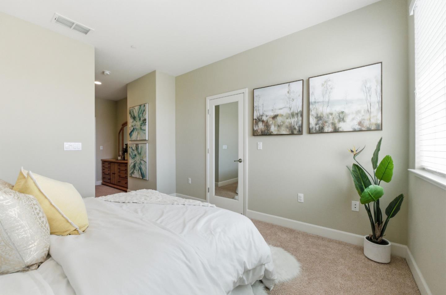 Photo #27: ML82049036 Listing: Photo #27