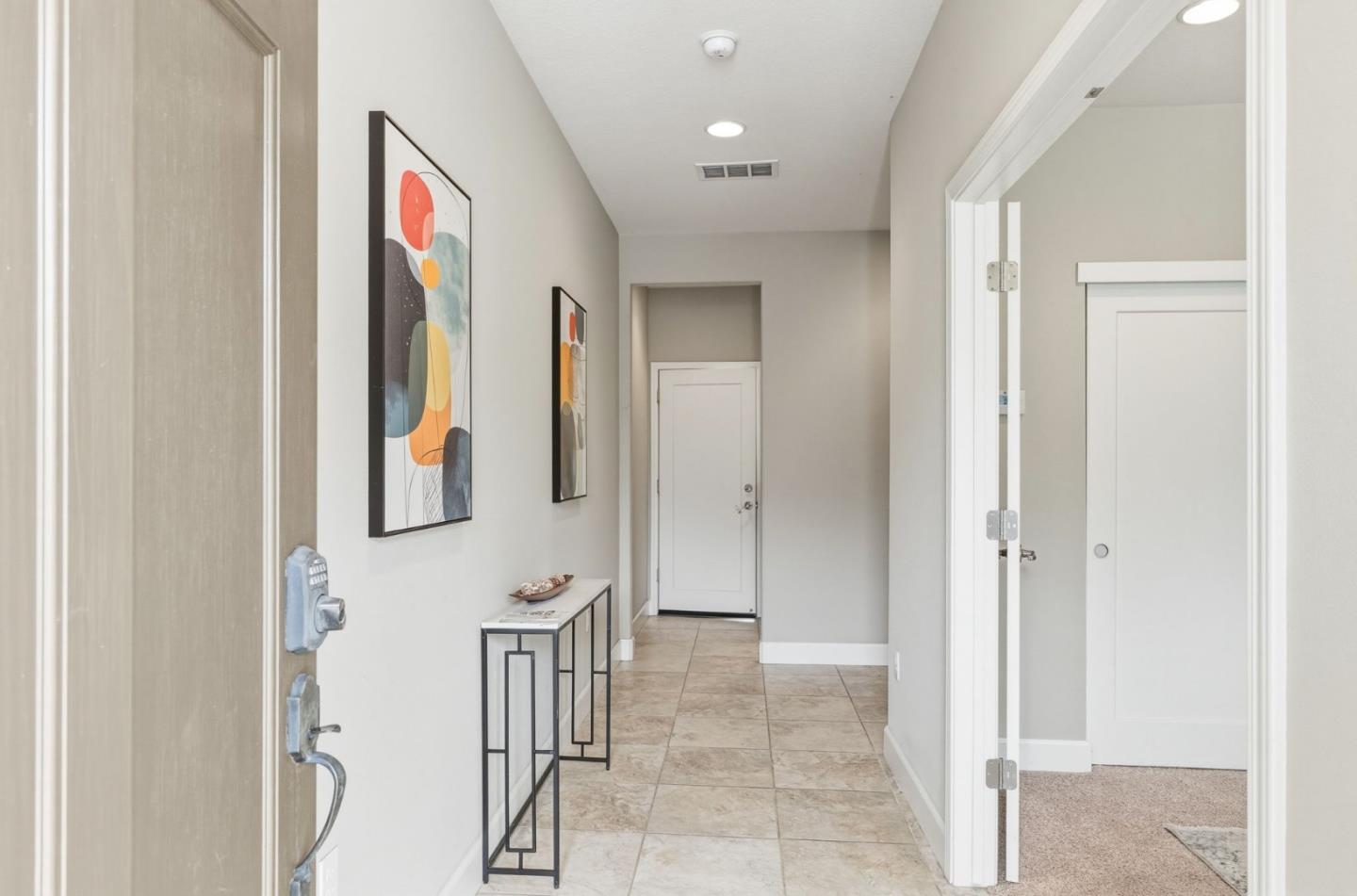 Photo #5: ML82049036 Listing: Photo #5