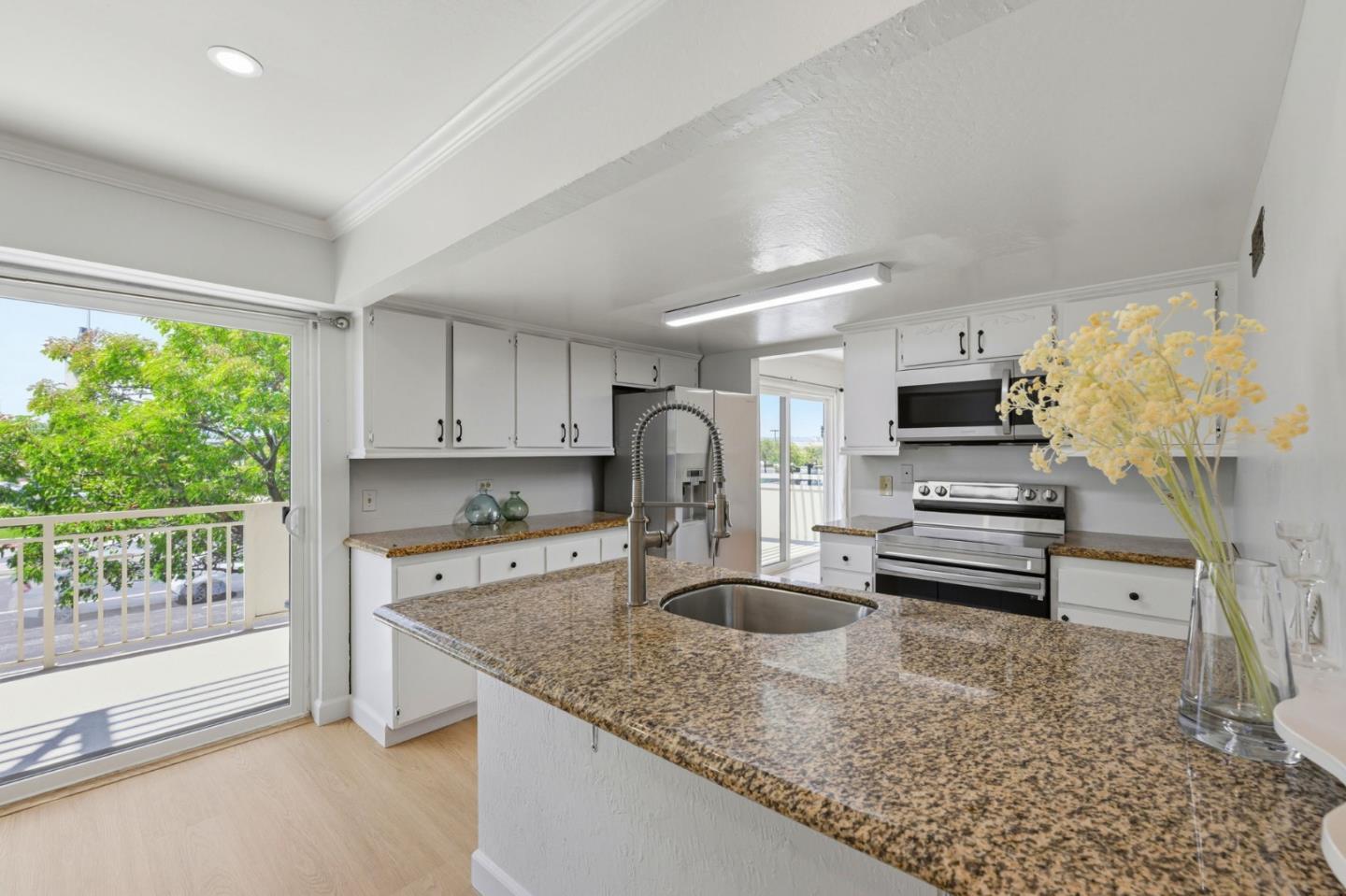 Photo #12: ML82049044 Listing: Photo #12