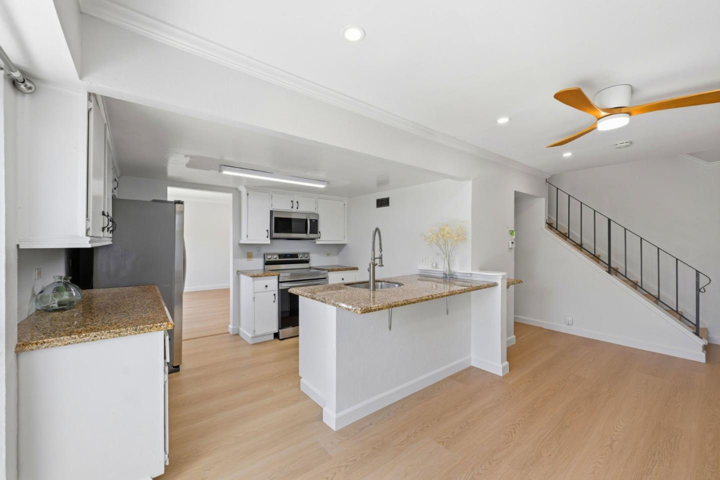 Photo #13: ML82049044 Listing: Photo #13
