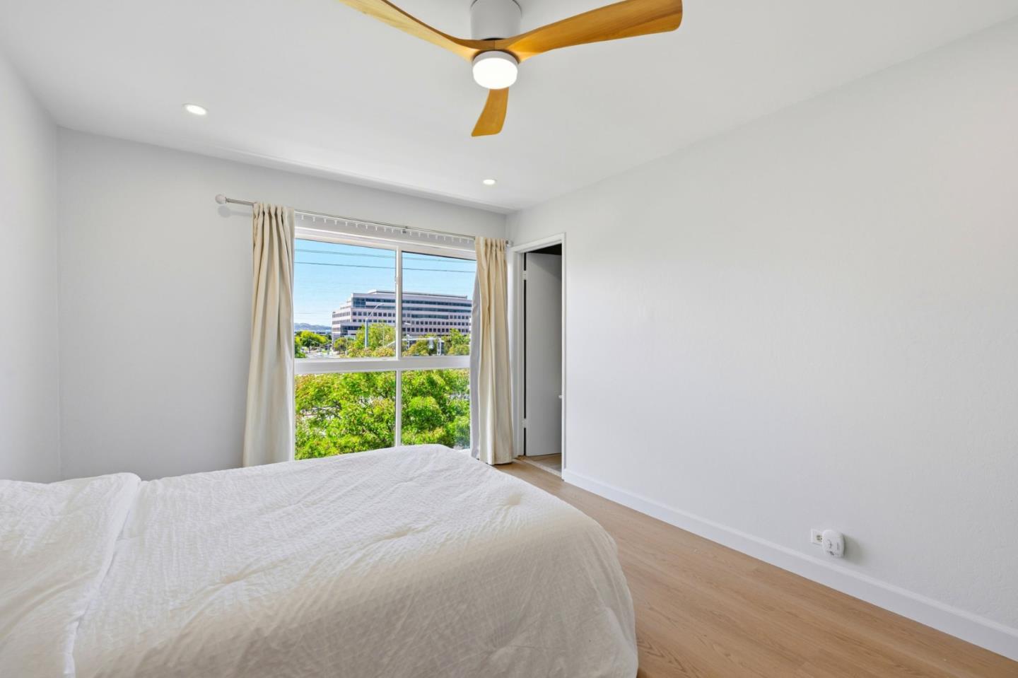 Photo #23: ML82049044 Listing: Photo #23