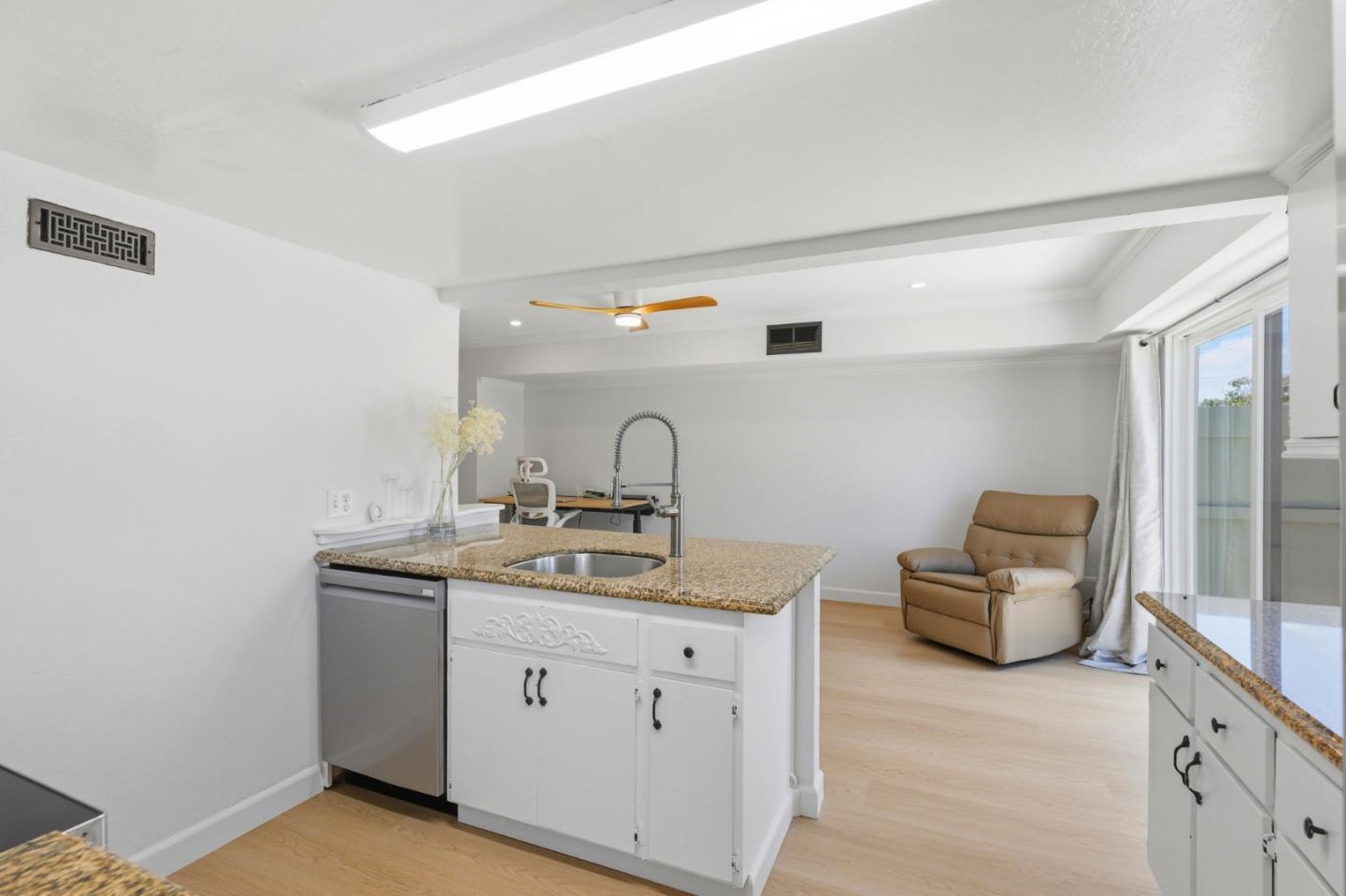 Photo #7: ML82049044 Listing: Photo #7