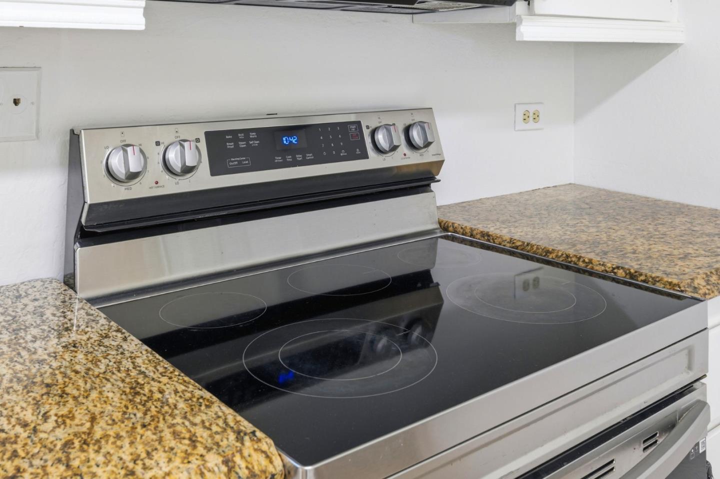 Photo #9: ML82049044 Listing: Photo #9