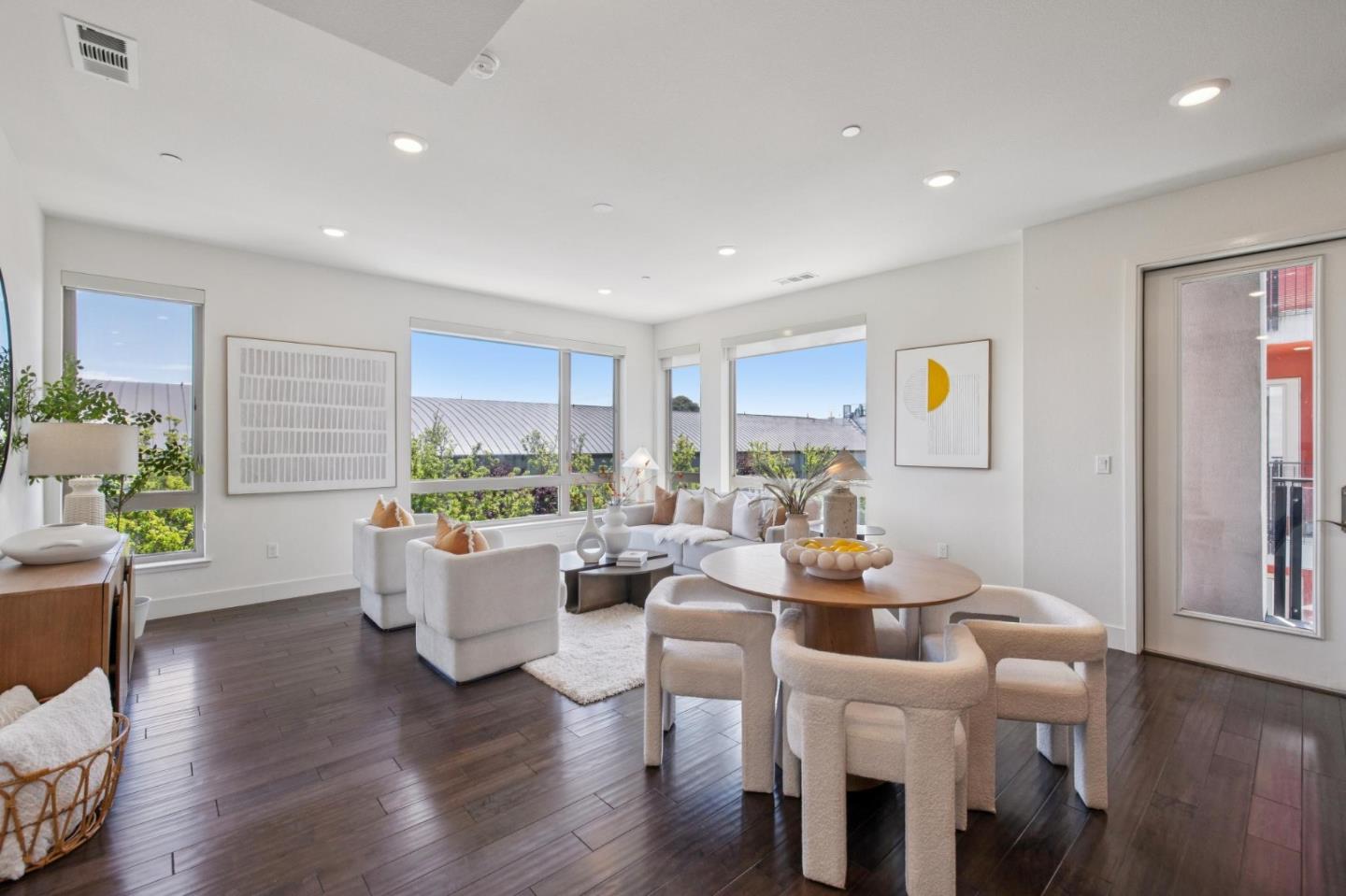 Photo #1: ML82049045 Listing: Photo #1