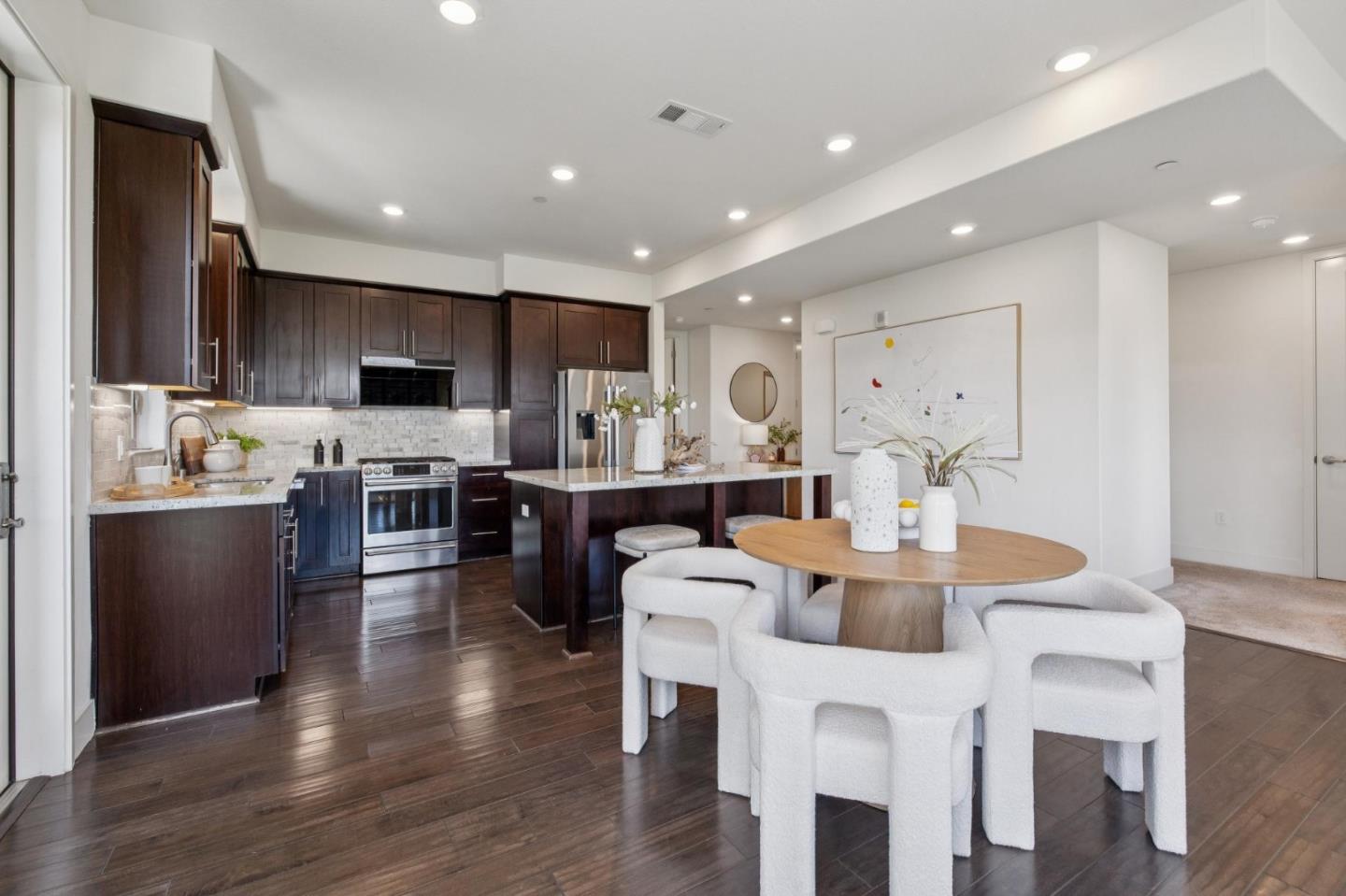 Photo #15: ML82049045 Listing: Photo #15
