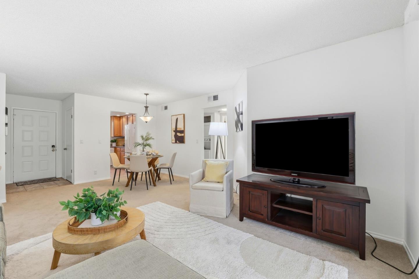 Photo #11: ML82049047 Listing: Photo #11