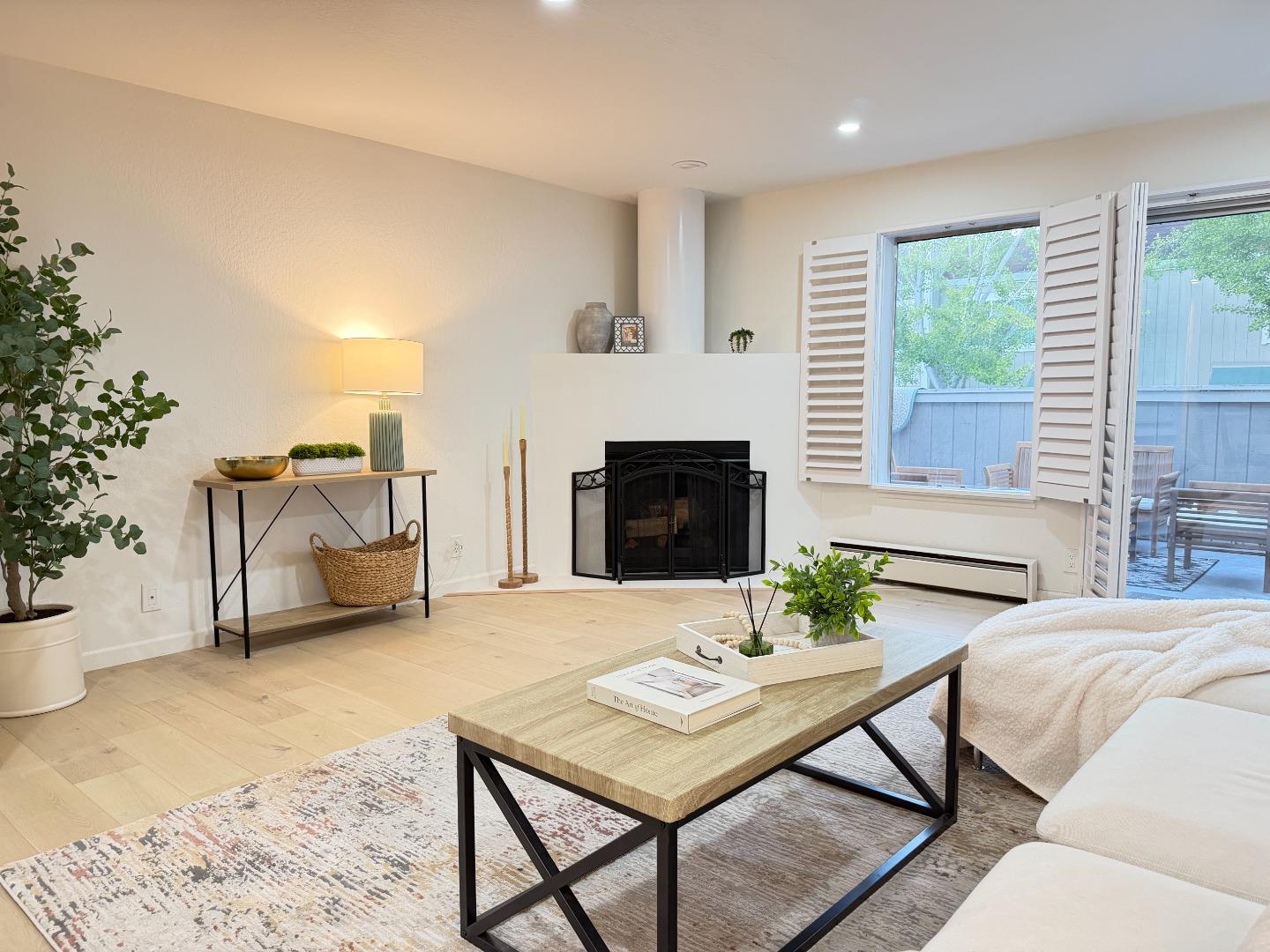 Photo #14: ML82049048 Listing: Photo #14