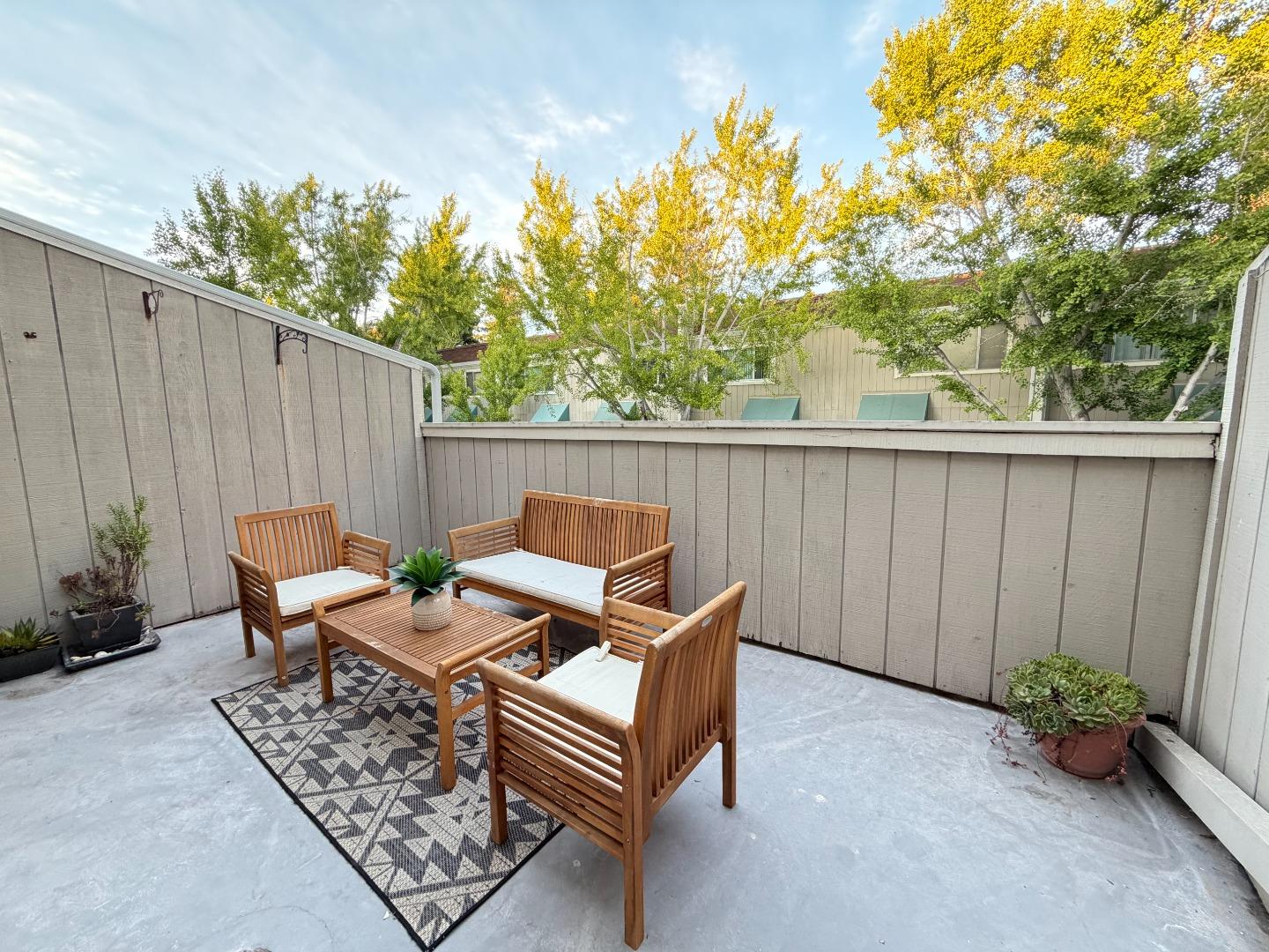 Photo #16: ML82049048 Listing: Photo #16